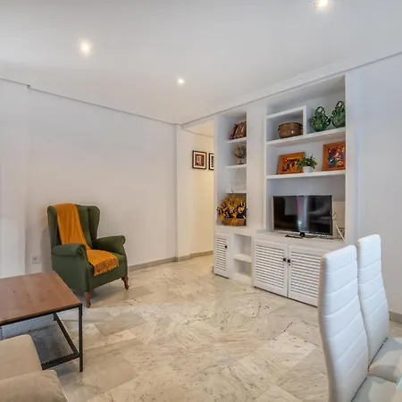 Zafiro Apartment&parking In The Historical Centre Apartamento